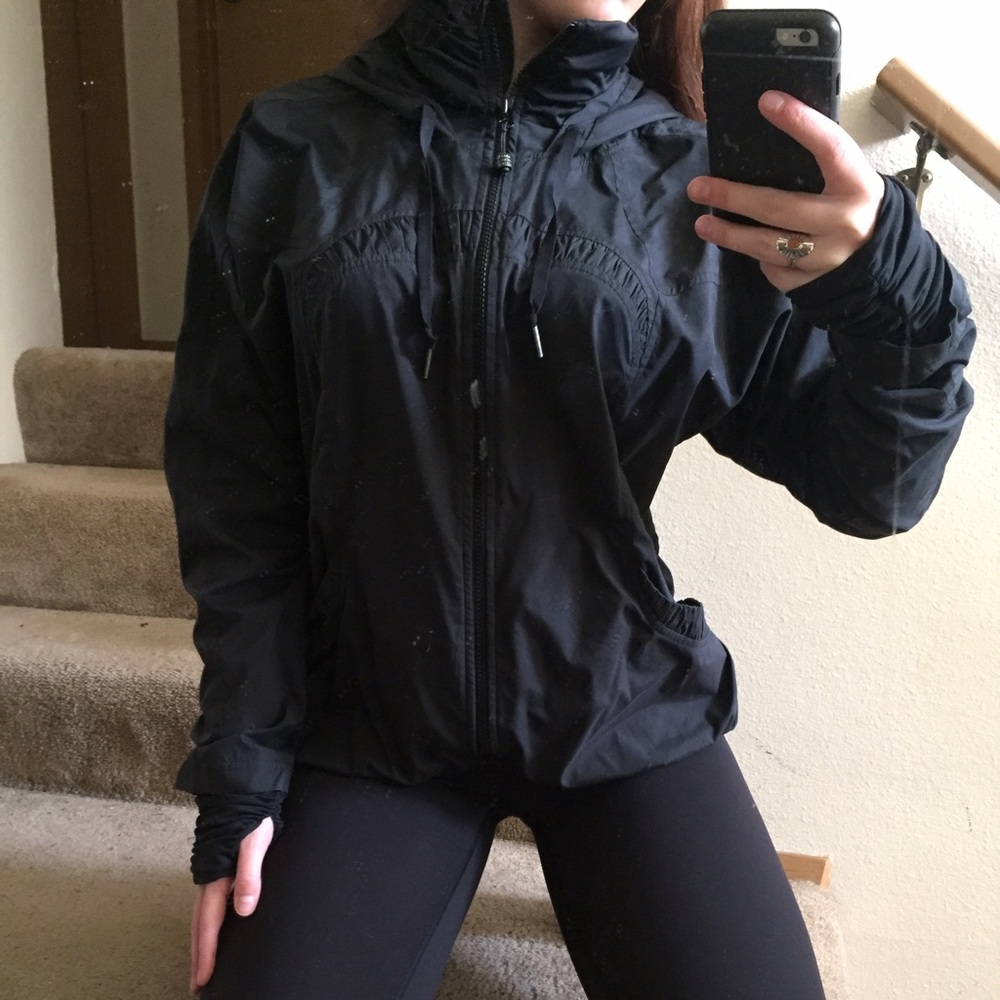 Lululemon Windbreaker